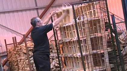 �����L���M�˸߉���|��rͶ�Y